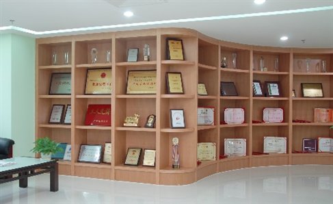 基地荣誉墙_20180629_肖艳辉