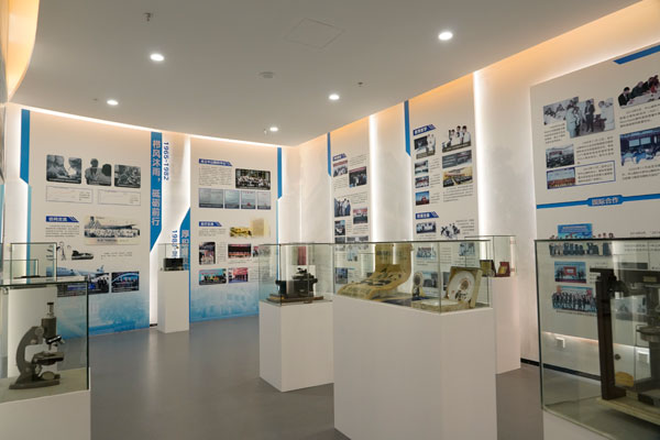 眼科学馆-陈列厅-1.jpg