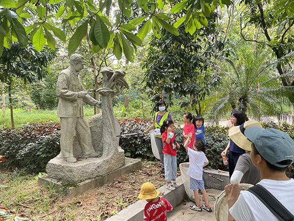 华农昆虫学科普基地2.jpg