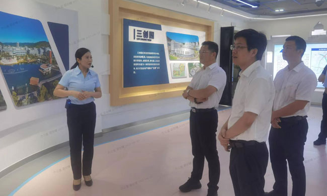 在未来城展厅参观597.jpg