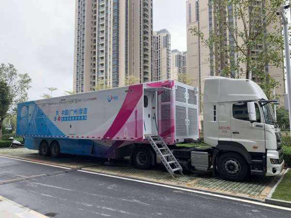 广东图盛超高清创新中心有限公司打造的国内首台国产5G+8K转播车。
